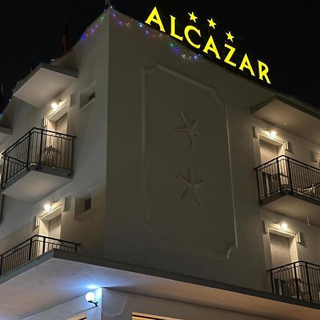 Hotel Alcazar ريميني المظهر الخارجي الصورة